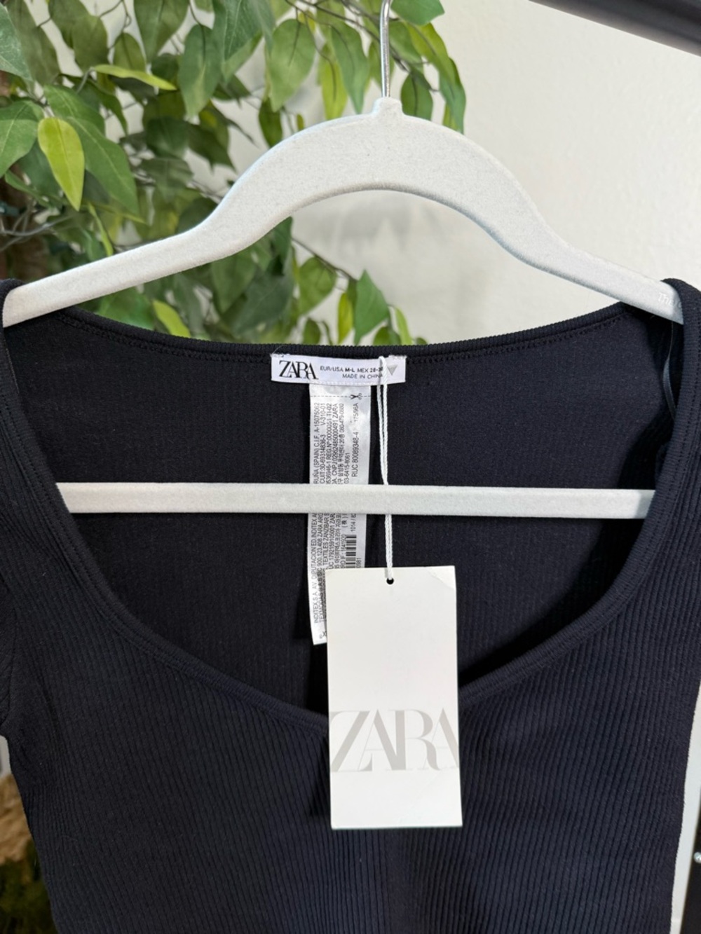 NWT Zara Black Ribbed Long Sleeve Crop Top Size M-L